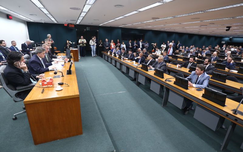 Foto: (Vinicius Loures/Câmara dos Deputados)
Deputados da base de Lula São 56% das assinaturas de pedido de urgência