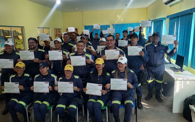 (Foto: Dhyeizo Lemos/Semcom) Cursos gratuitos do Detran promovem qualificação de mototaxistas e agentes em Parintins