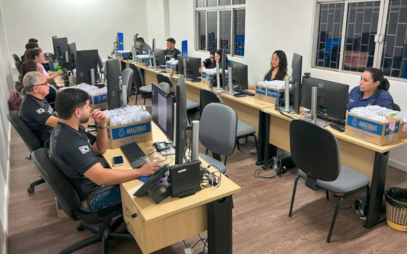 (Foto: Victor Levy/ SSP-AM) ‘RecuperaFone’ entrega mais de 200 aparelhos celulares recuperados no AM