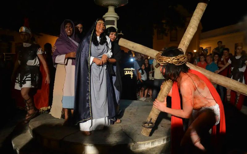 Foto: Marcello Casal jr/Agência Brasil Entenda mais sobre o simbolismo da Sexta-Feira Santa