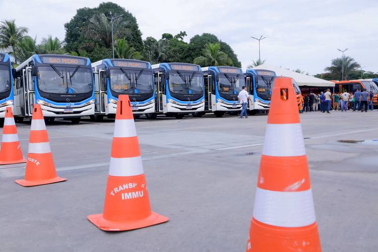 manaus-monitora-greve-de-onibu