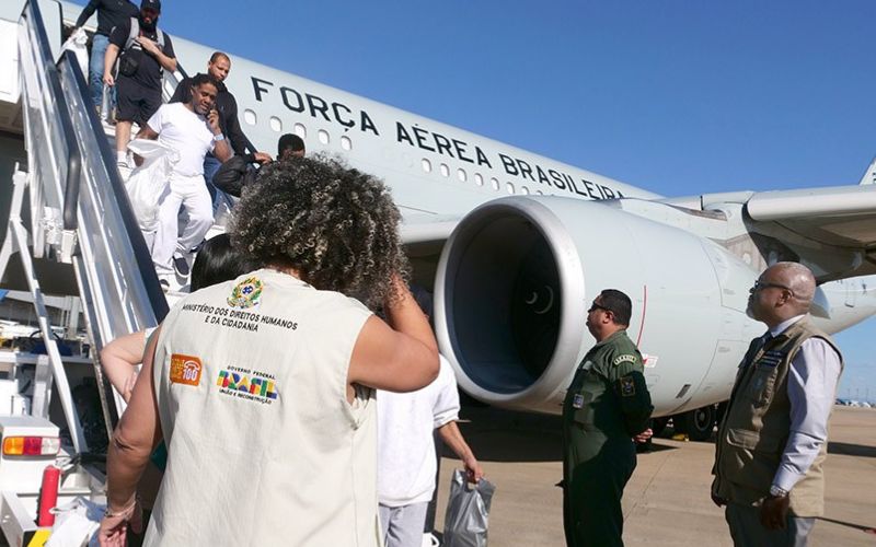 Foto: Raul Lansky/MDHC MP libera R$ 14 milhões para missão de apoio a brasileiros deportados