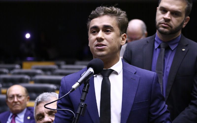 (Foto: Vinicius Loures/Câmara dos Deputados) Nikolas distorce informações para defender anistia de réus do 8/1; entenda os casos citados