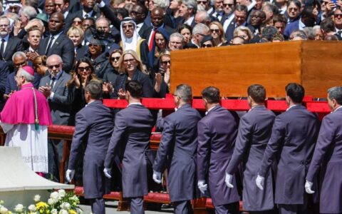no-vaticano-lula-diz-que-papa-