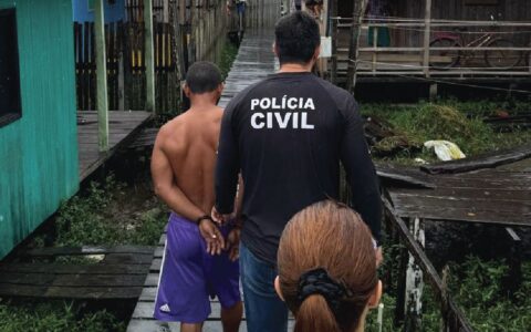 policia-prende-homem-por-abusa