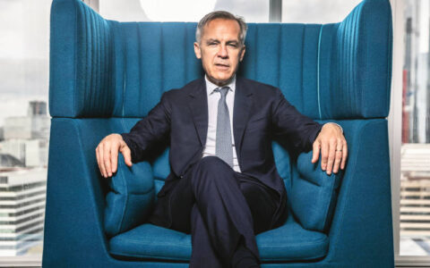 Saiba quem é Mark Carney, liberal que fez campanha anti-Trump e venceu eleição no Canadá