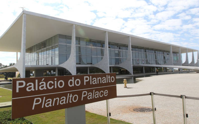 (Foto: Fabio Rodrigues Pozzebom/Agência Brasil) Tudo acaba um dia: A Fragilidade do Poder
