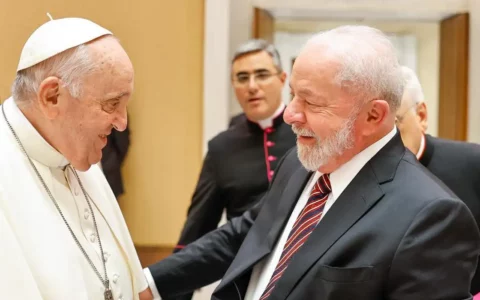 morte-do-papa-francisco-leva-l