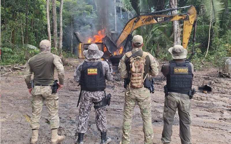 pf-combate-garimpo-ilegal-em-p