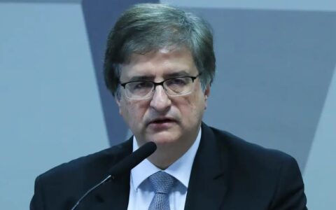pgr-e-a-favor-de-prisao-domici