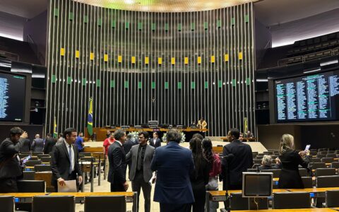 Com viagem dos presidentes, agenda esfria na capital federal