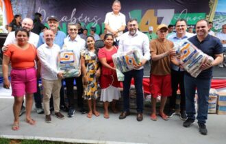 “A ajuda chegou no momento que a gente mais precisa”, disse moradora de Manicoré beneficiada com a ajuda humanitária