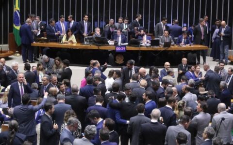 camara-dos-deputados-tera-531-