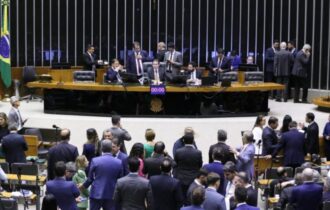 camara-entra-com-acao-para-que