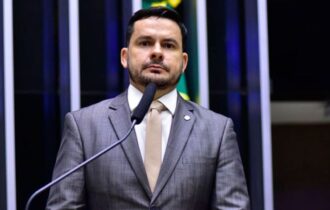 capitao-alberto-neto-critica-c
