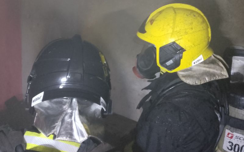 Celular explode no colchão e causa incêndio em Manaus