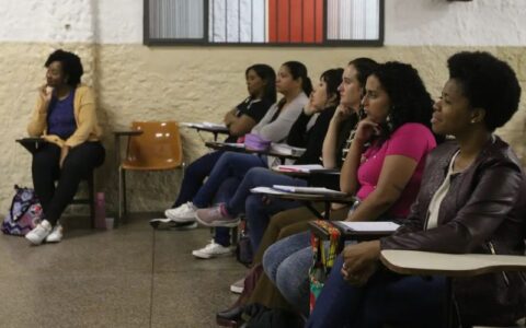 cursinho-popular-tem-ate-6-de-