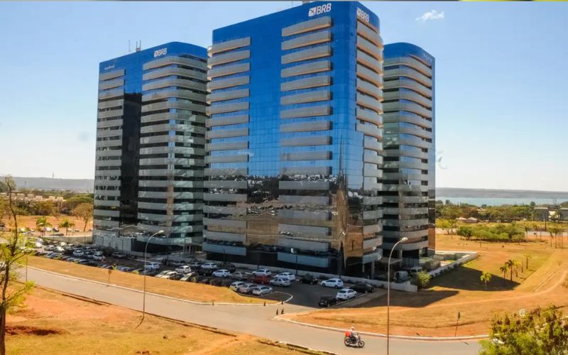 (Foto: Paulo H. Carvalho/Agência Brasília) Justiça barra assinatura da compra do Banco Master pelo BRB