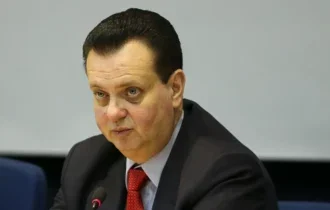 kassab-se-afasta-do-planalto-e