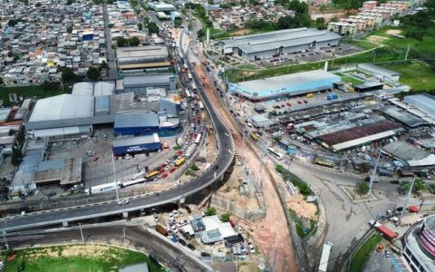 prefeitura-adia-inauguracao-do