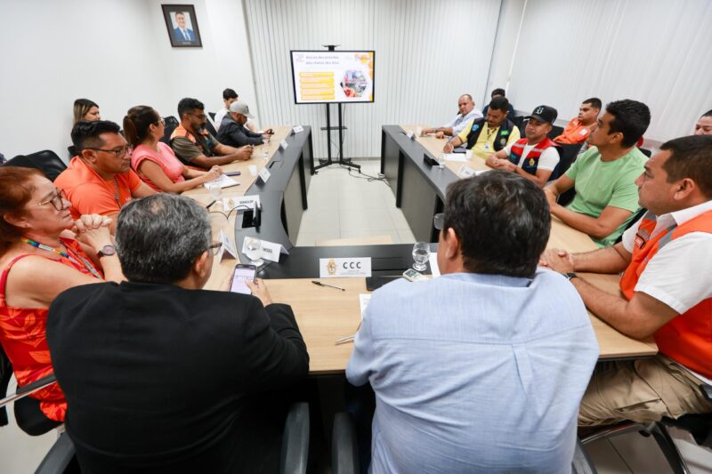 reuniao-define-estrategias-par