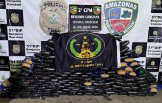 Em Benjamin Constant, PMAM prende homem e apreende 226 quilos de drogas escondidos sob piso de frigorífico de barco