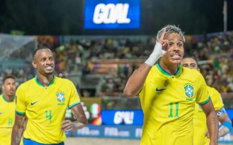 brasil-vence-italia-no-mundial