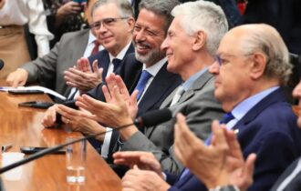 camara-instala-comissao-sobre-