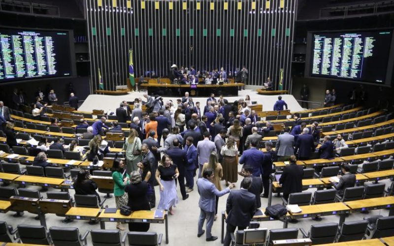 camara-pode-votar-em-pl-para-i