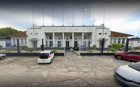 governador-do-amazonas-tomba-s