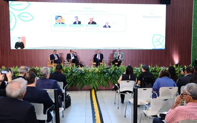 Governança federativa é tema no terceiro dia de Congresso Internacional do TCE-AM e IRB