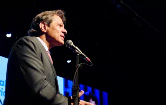 ministro-haddad-nega-ter-falad