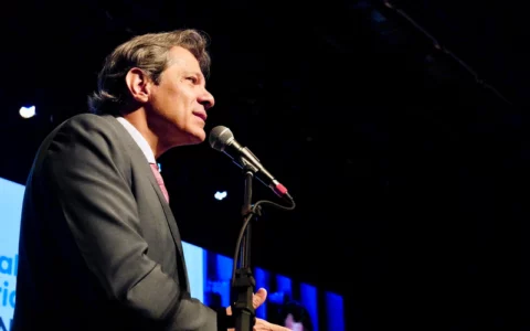 ministro-haddad-nega-ter-falad