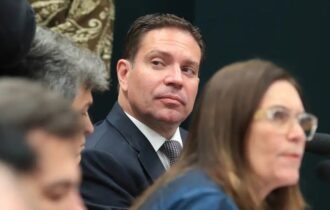 moraes-determina-suspensao-par