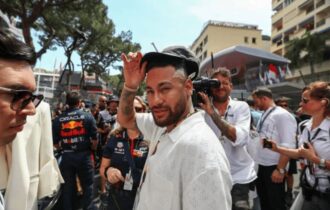 neymar-volta-ao-time-titular-d