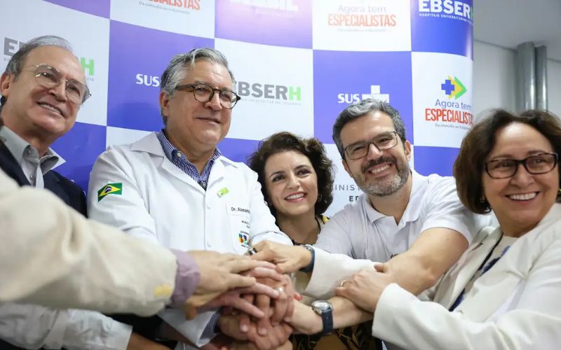 padilha-participa-de-1o-mutira