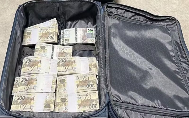 pf-apreende-mais-de-r-12-milha