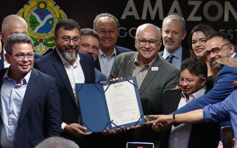 politicos-do-am-ampliam-defesa