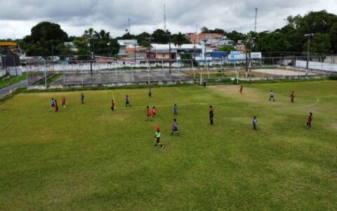 projeto-bom-de-bola-recebe-olh