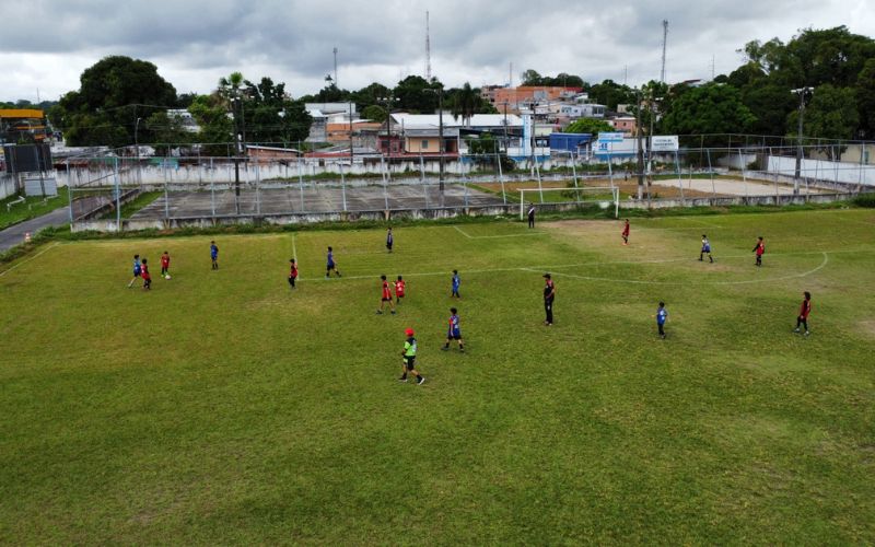 projeto-bom-de-bola-recebe-olh