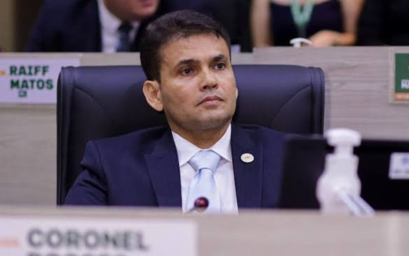 rosses-diz-que-racha-na-direit