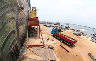 Cobranças abusivas no Porto de Manaus geram críticas e denúncias