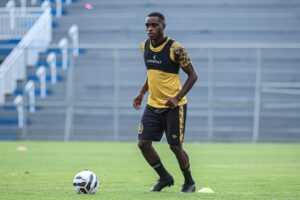 amazonas-fc-anuncia-sete-refor