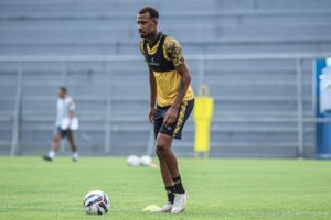 amazonas-fc-anuncia-sete-refor
