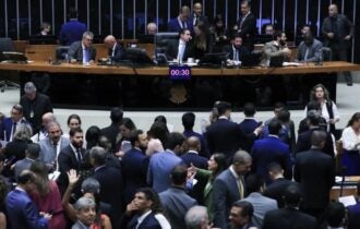camara-aprova-urgencia-para-su
