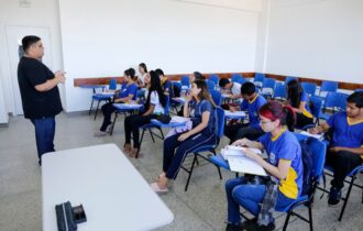estudantes-lgbtqiapn-no-amazon
