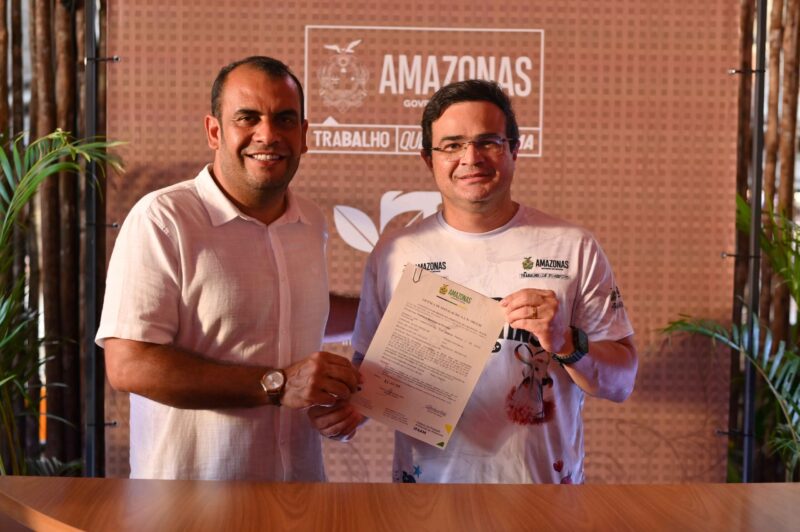 novo-porto-flutuante-e-licenci
