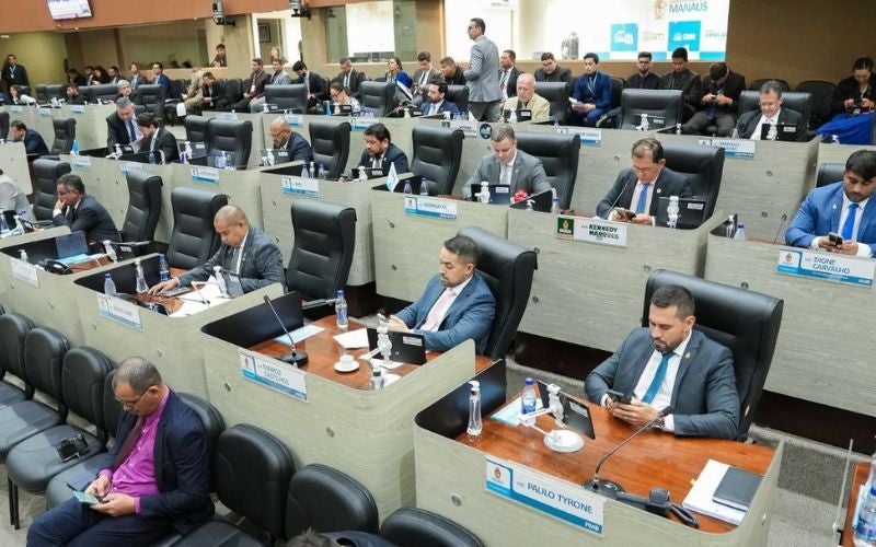 Vereador cobra audiência pública para discutir orçamento de Manaus