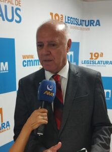 vereadores-admitem-faltam-prof