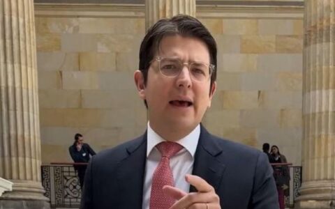 Pré-candidato à presidência da Colômbia passa por cirurgia após ser baleado